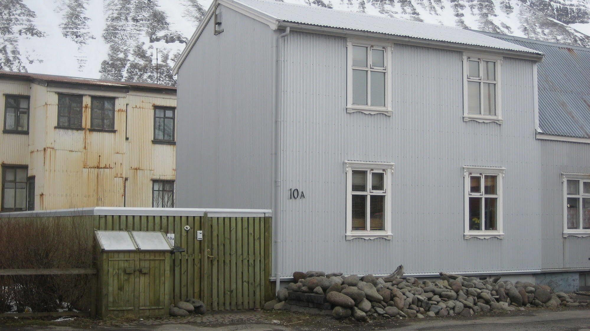 Private House With Private Garden Villa Ísafjörður Exterior foto